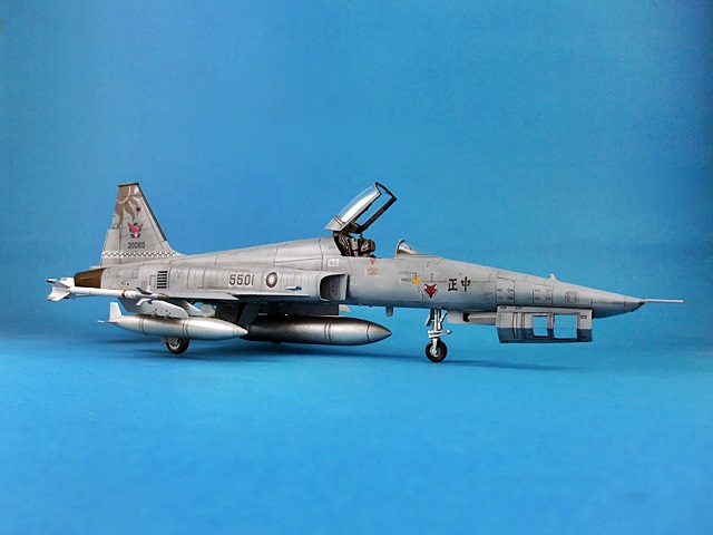 RF-5E　タイガーアイ